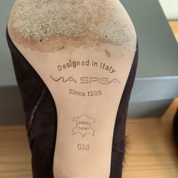 Via Spiga Suede Pointed Toe Mink Pompoms Ankle Boots US 6 - Picture 10 of 11